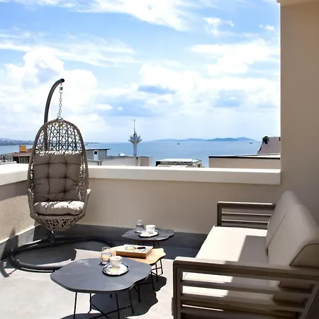 Me By Mula Hotel 4*